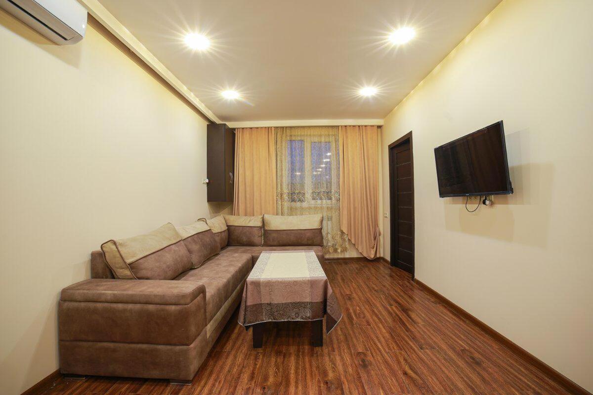 Best Apartments Jerevan Buitenkant foto